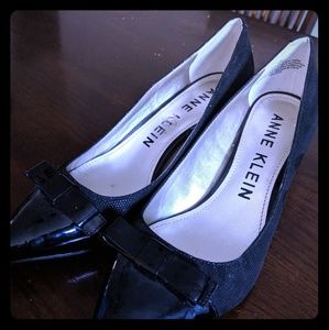 Anne Klein pumps